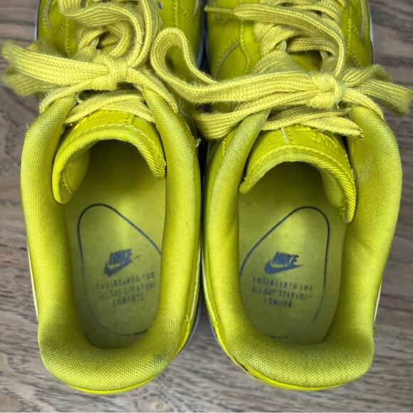 Nike Air Force 1 AF1 Low Women's 8.5 Platform Sneakers Overbranding Citron - Picture 8 of 13